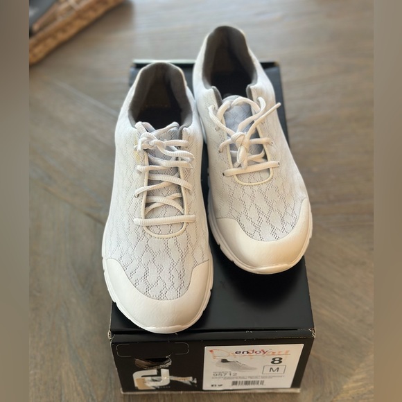 FootJoy Shoes - 🆕 FootJoy EnJoy Golf Shoes Women's Size 8M 95712 White Mesh Spikeless Cleats